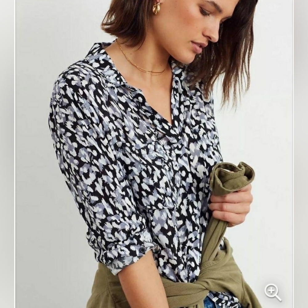 Anthropologie Cloth & Stone Animal Print Classic Buttondown Shirt, Size S